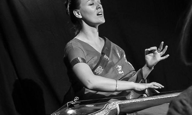 Emmanuelle Martin voix de la musique traditionnelle indienne