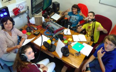 Radio Beauvaloon #4 se maquiller quand on est ado par Emma