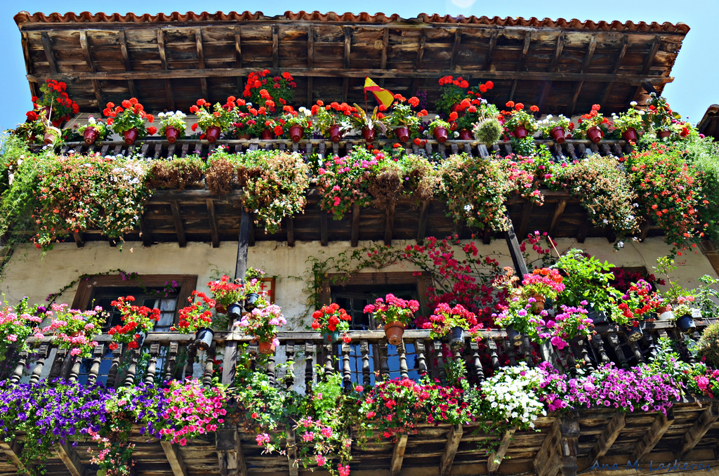 balcon en Santillana del Mar À mon balcon radiola