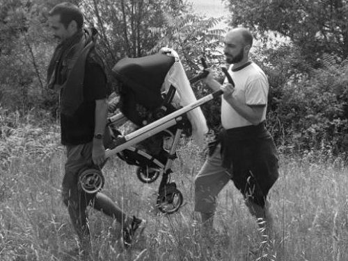 Un choeur de pères par Éloïse Plantrou & François Velliet