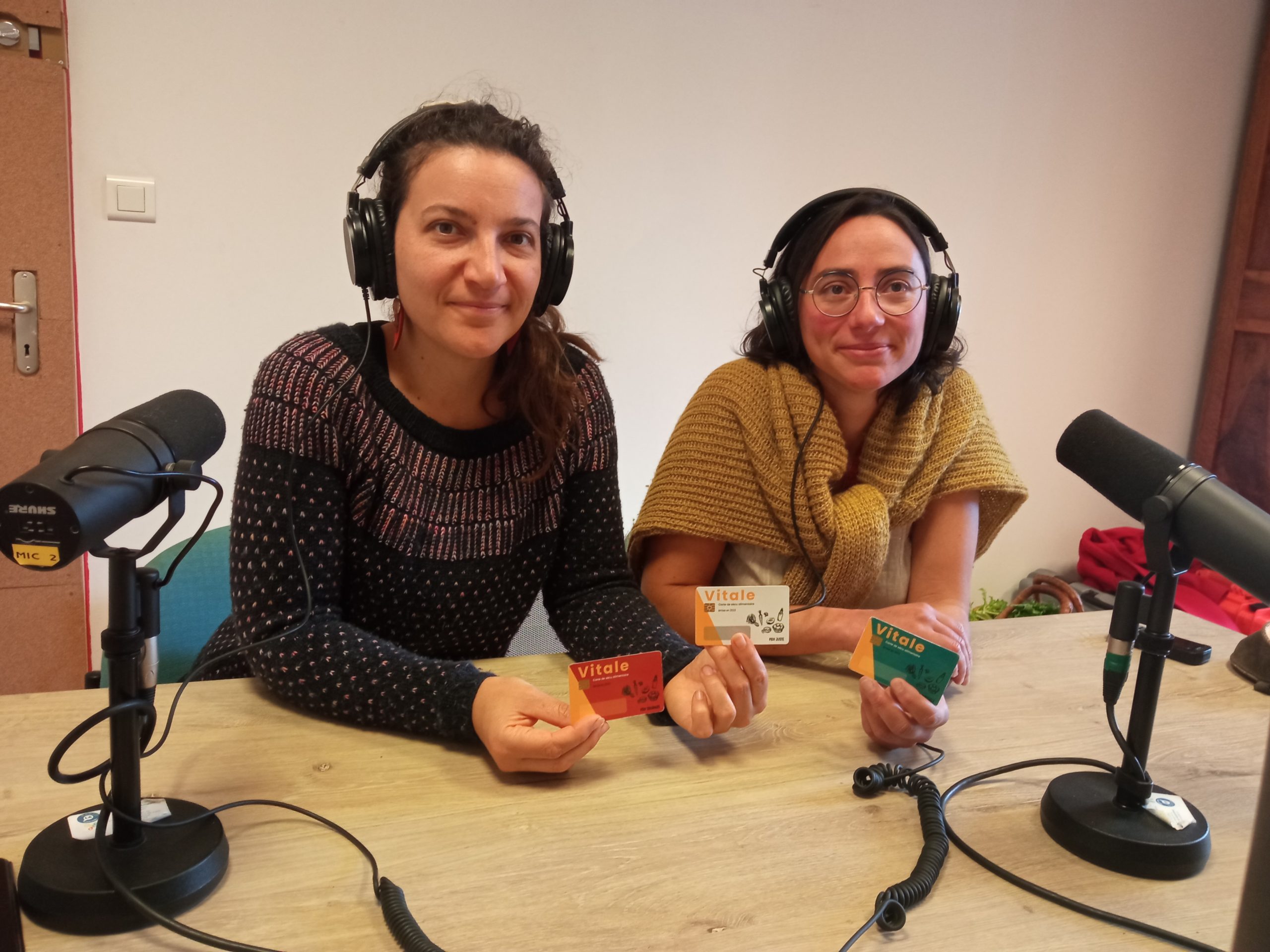 Camille Perrin et Diane Hafkin, du collectif local pour un sécurité sociale de l'alimentation.