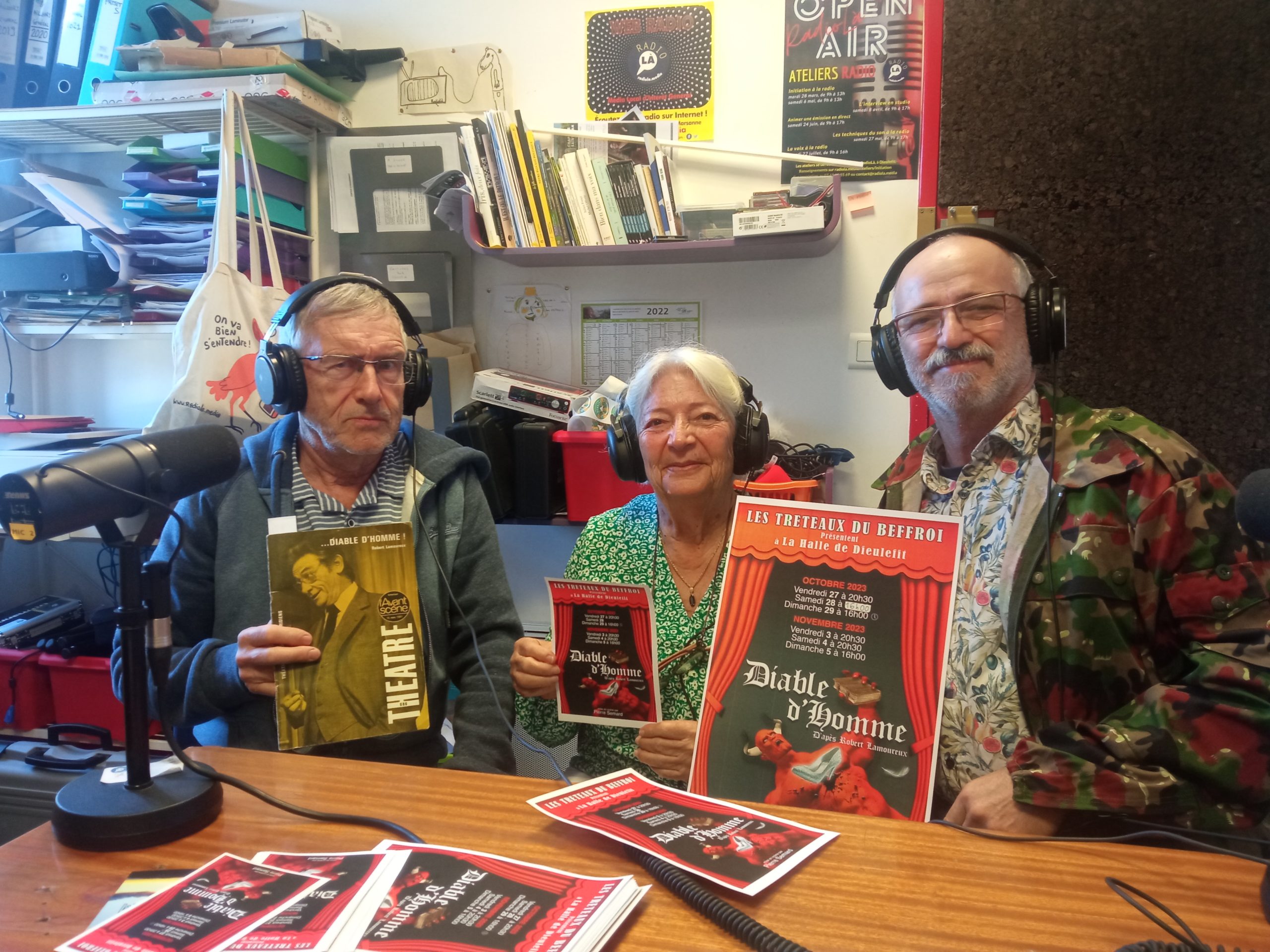 Guy Roussin, Viviane James et Vincent Morin des Tréteaux du beffroi.