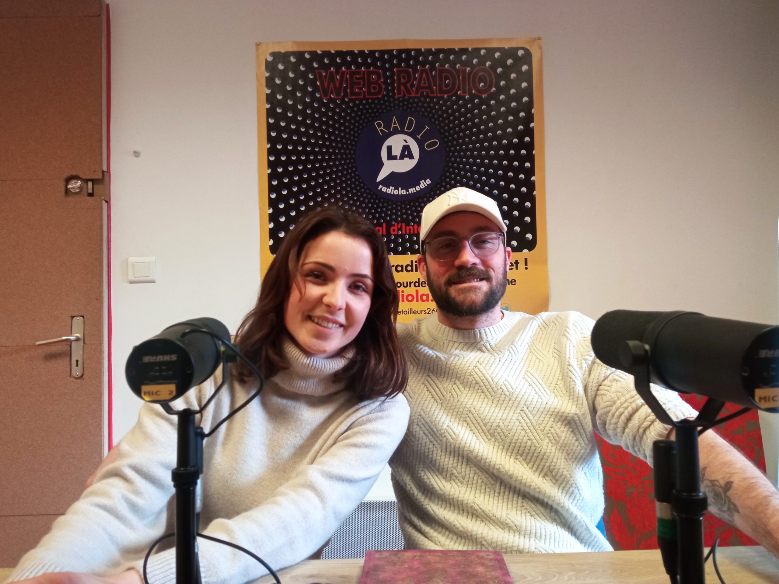 Morane et Arnaud, les nouveaux gérants de la Mine d'art à Dieulefit.