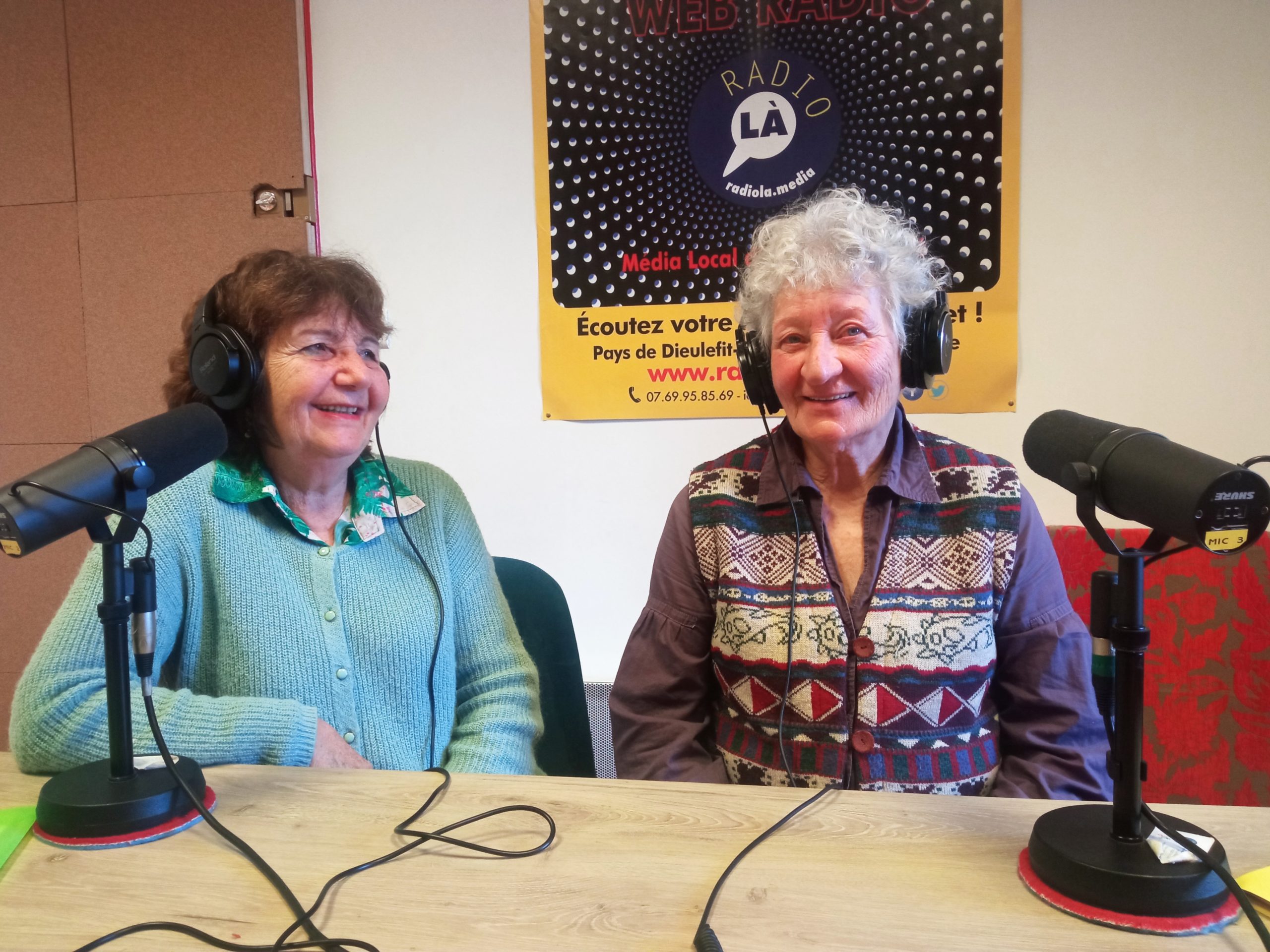 Michèle et Anne-Marie de l'association Nouvelles du conte.
