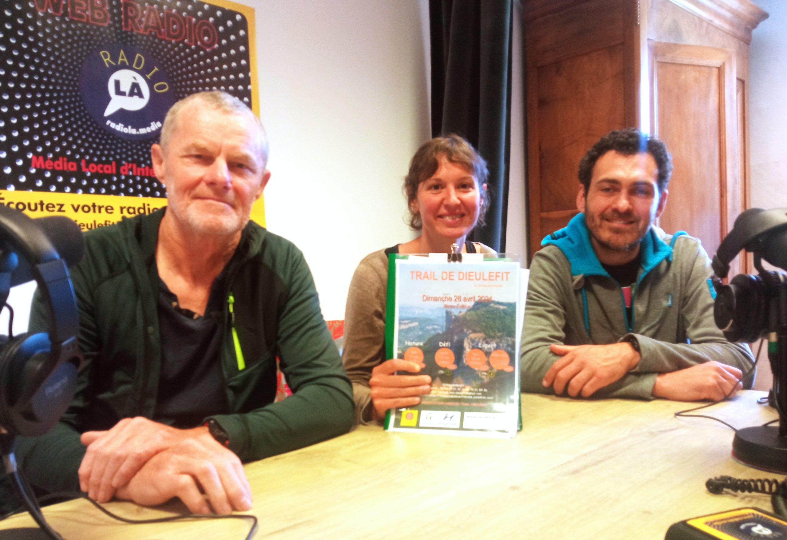 Noël, Sophie et Charlie de l'association Passion Trail Dieulefit.