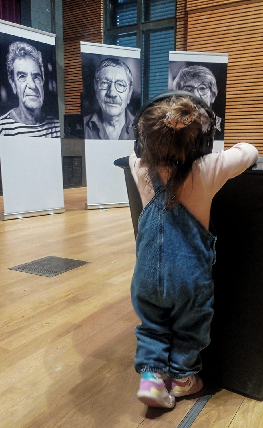 Les Fleurs de l'Âge_boutd'chou casque Voeux Radiola et Ensemble Ici 2024