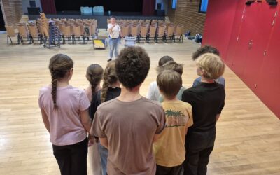 Résistantes et résistants sur scène, jeunes à la ville : la compagnie des Lisières initie l&rsquo;Espace Jeunes au théâtre